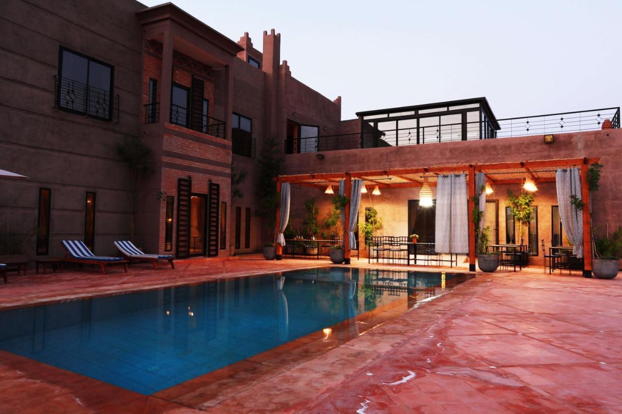 Le Petit Chateau Des Anges Ouled Bouzid Esterno foto