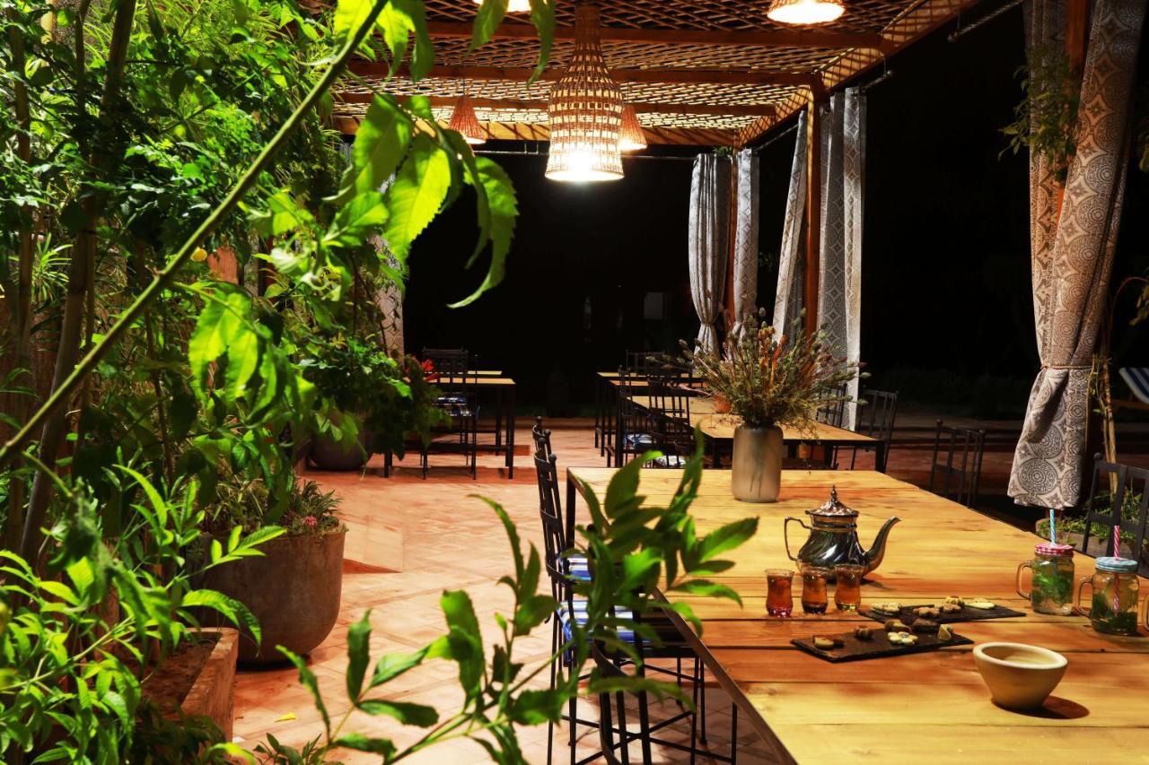 Le Petit Chateau Des Anges Ouled Bouzid Esterno foto
