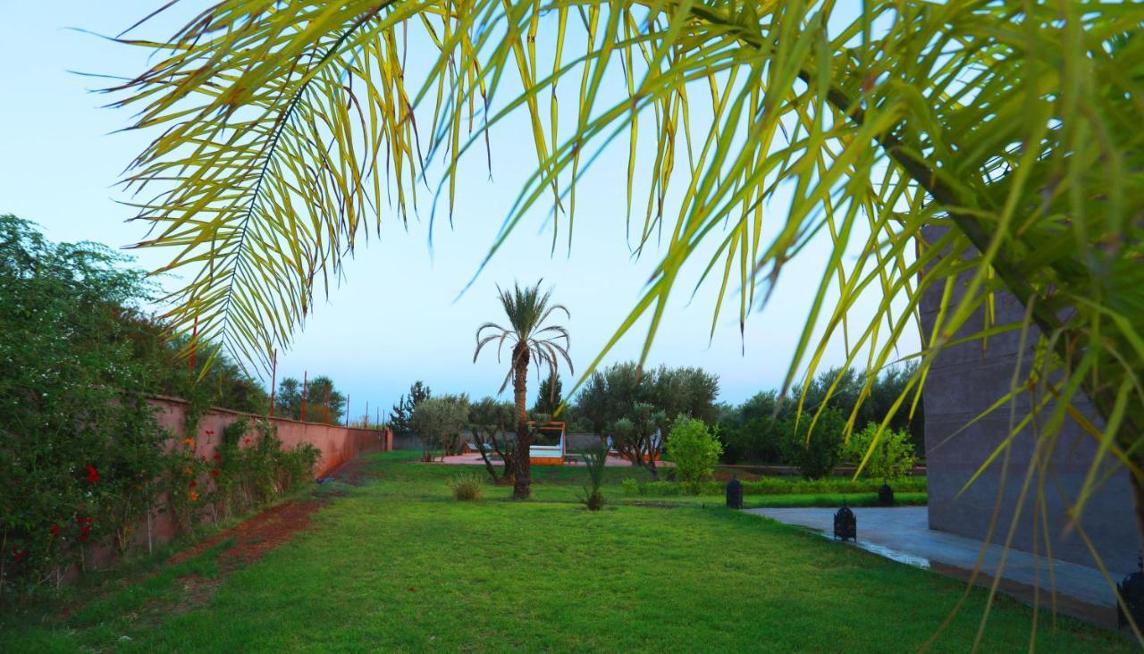Le Petit Chateau Des Anges Ouled Bouzid Esterno foto