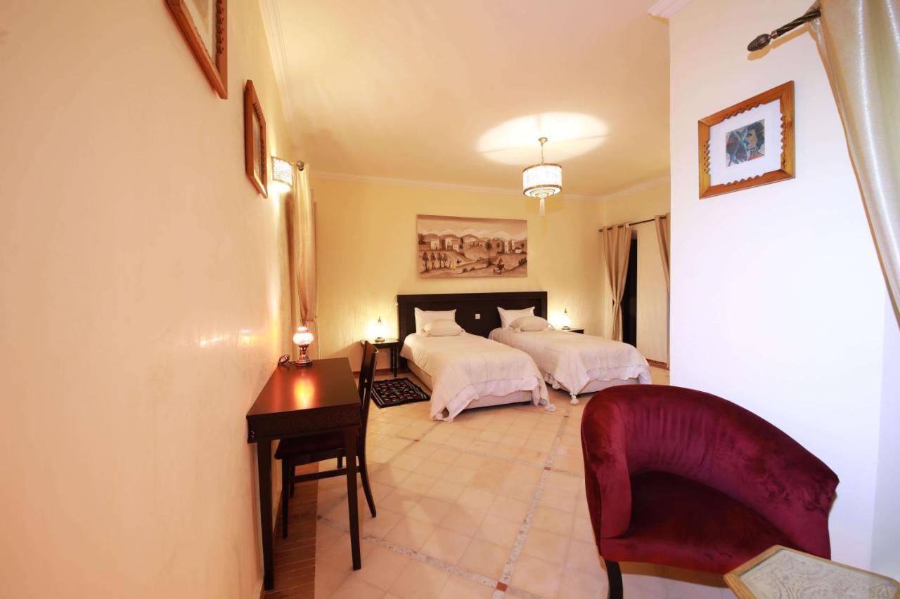 Le Petit Chateau Des Anges Ouled Bouzid Esterno foto