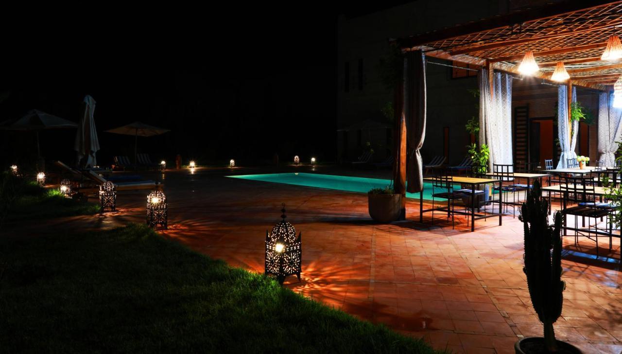Le Petit Chateau Des Anges Ouled Bouzid Esterno foto