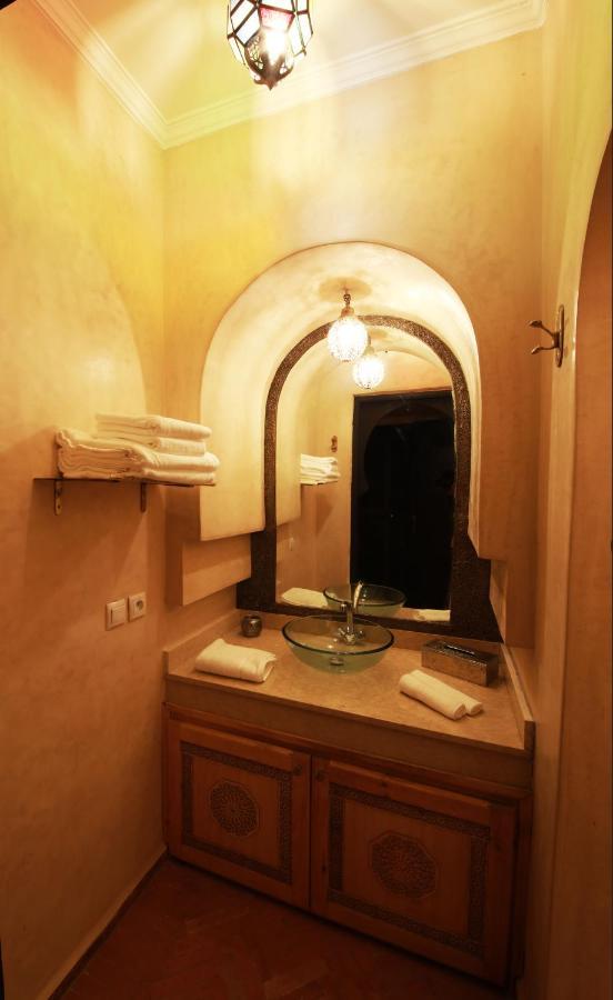 Le Petit Chateau Des Anges Ouled Bouzid Esterno foto
