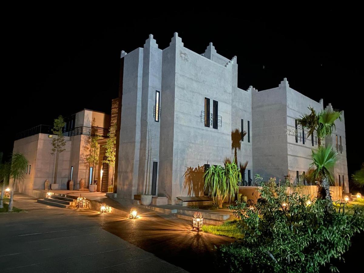 Le Petit Chateau Des Anges Ouled Bouzid Esterno foto