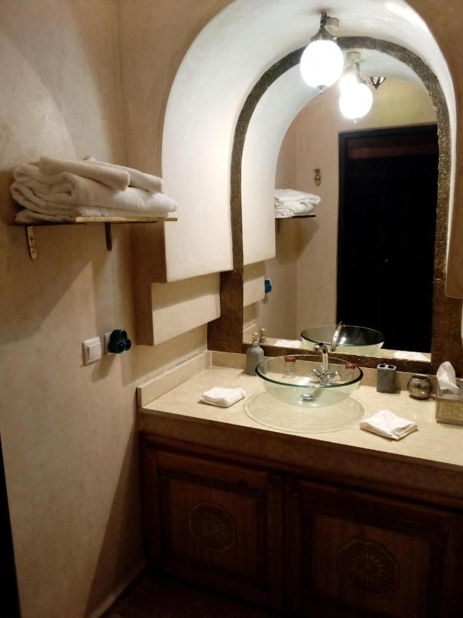 Le Petit Chateau Des Anges Ouled Bouzid Esterno foto
